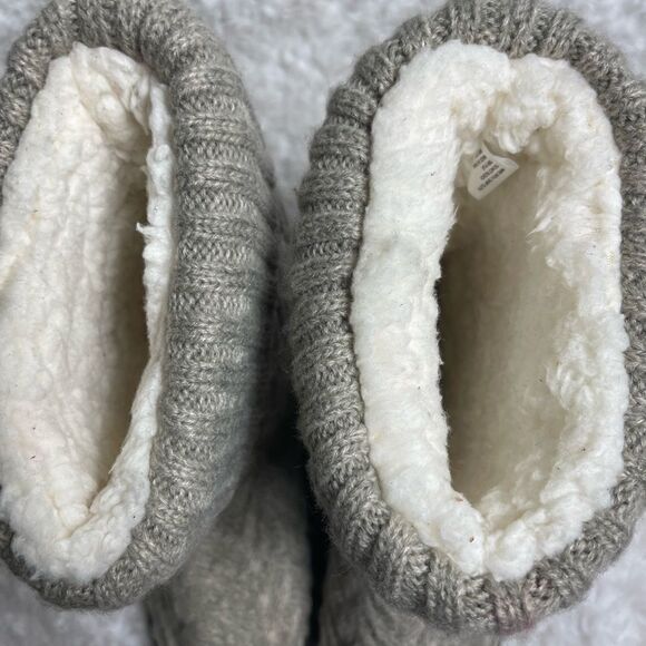 Mukluks beige and gray knit boots brown faux suede trim faux fur lining … - Picture 9 of 12